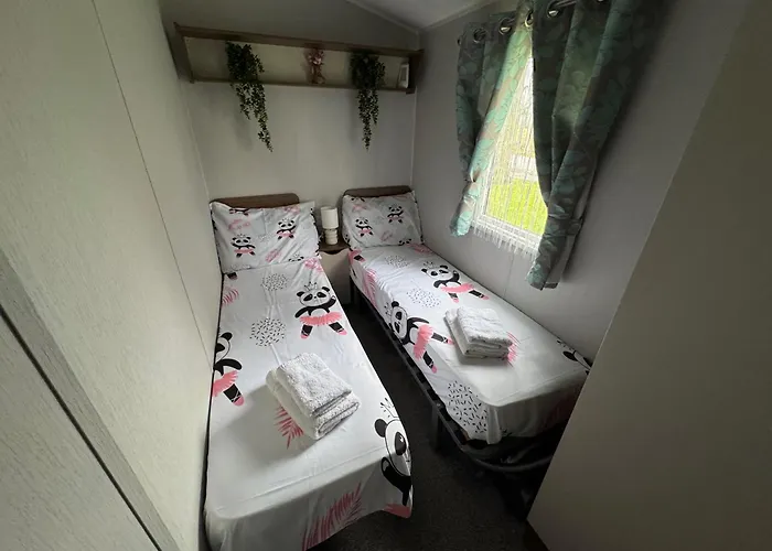 Haggerston Castle - Caravan - Sleeps 6 - Parking