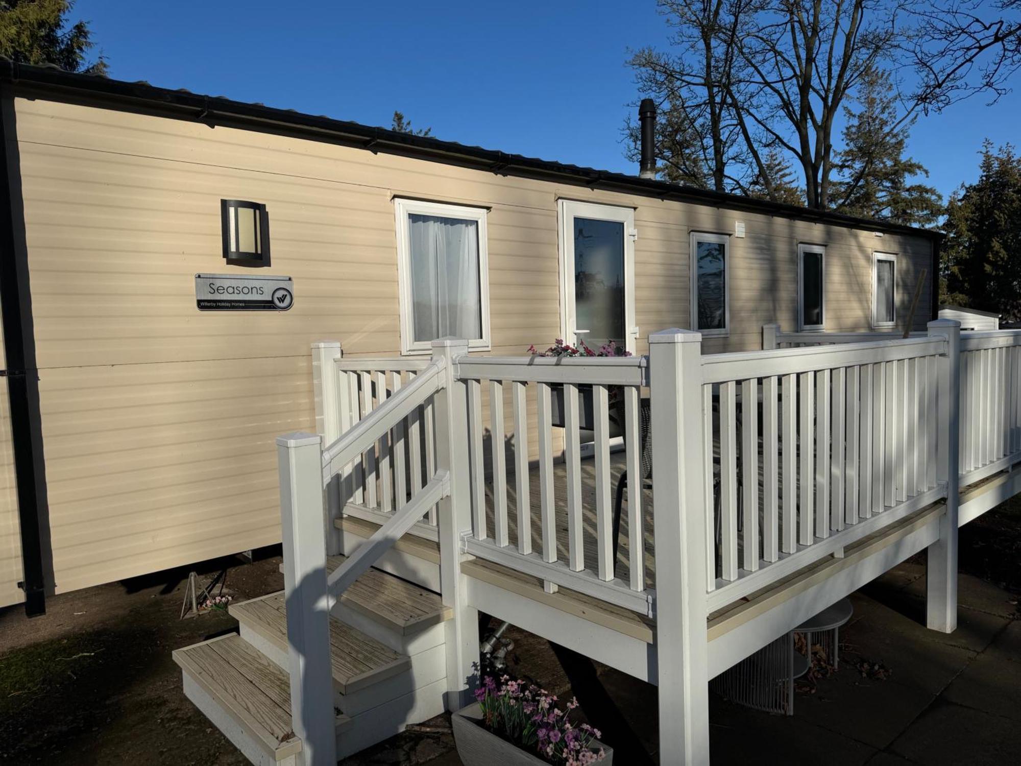 Haggerston Castle - Caravan - Sleeps 6 - Parking *