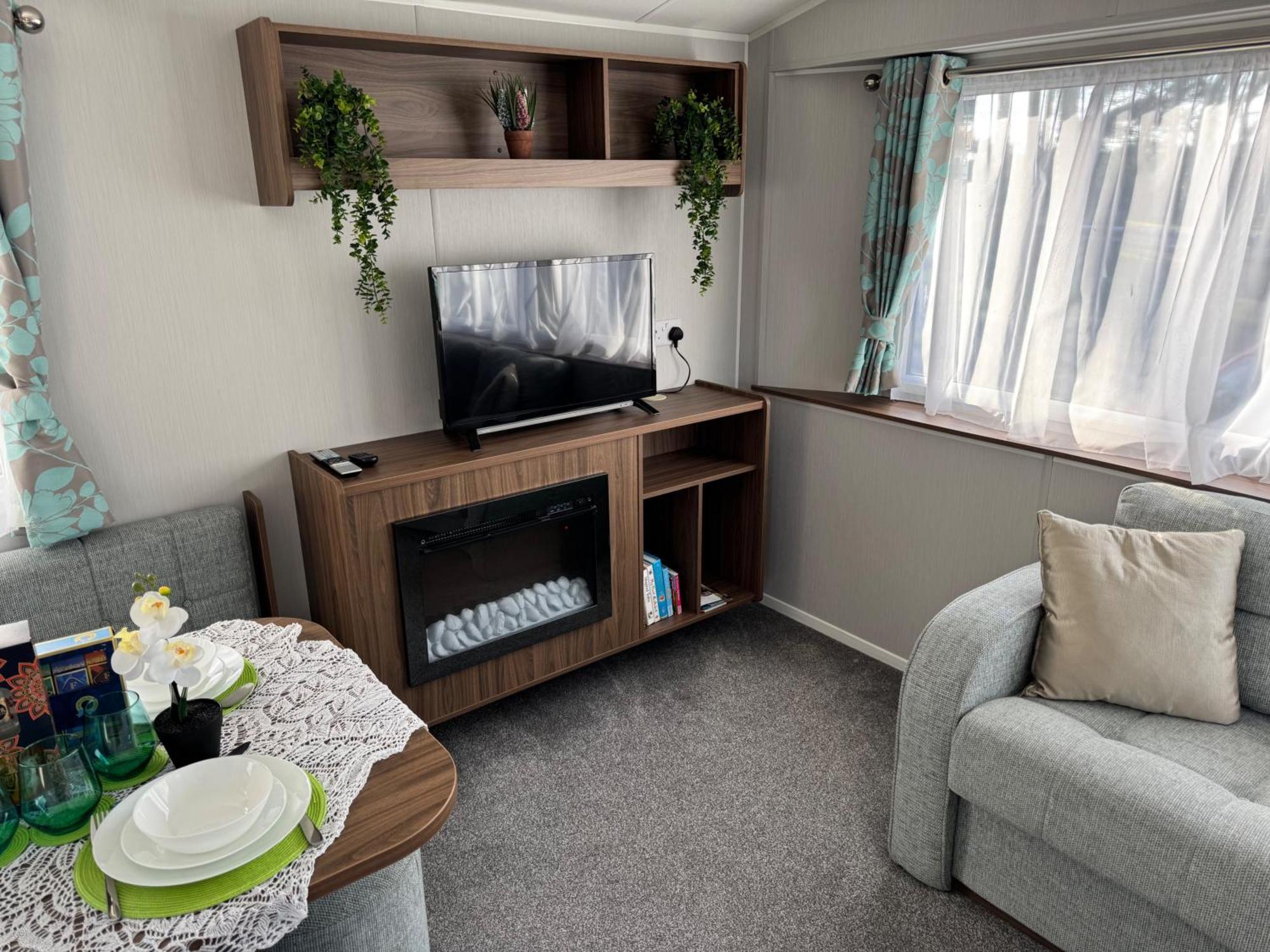 Haggerston Castle - Caravan - Sleeps 6 - Parking * Бервик-апон-Твид