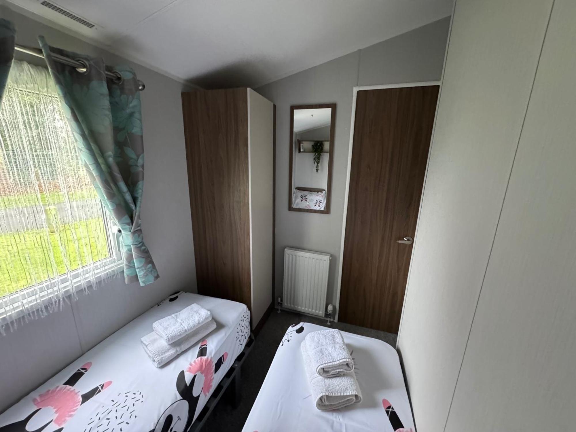 Haggerston Castle - Caravan - Sleeps 6 - Parking
